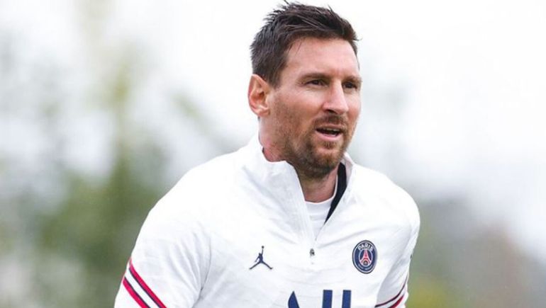 Messi no entrenó con el PSG debido a una molestia muscular y es duda para el duelo del próximo viernes ante el Lille.