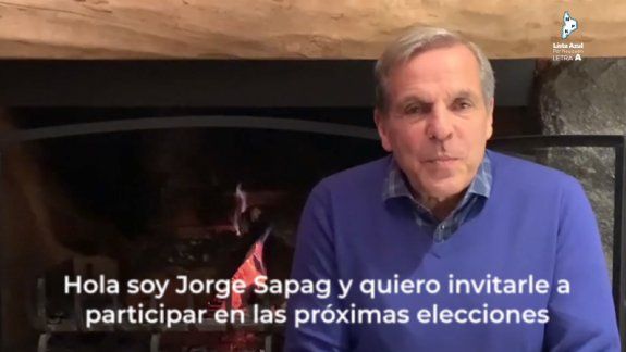 En un video