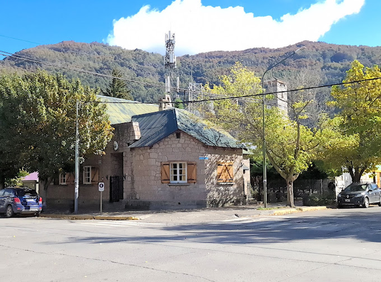 La sede de la Justicia de Paz también fue atacada. La sede de la Justicia de Paz también fue atacada.