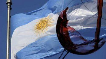 revolucion de mayo: la herencia que hoy se refleja en las copas revolucion de mayo: la herencia que hoy se refleja en las copas