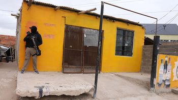 Uno de los domicilios allanados es la residencia del ex de Luciana Muñoz. Uno de los domicilios allanados es la residencia del ex de Luciana Muñoz.