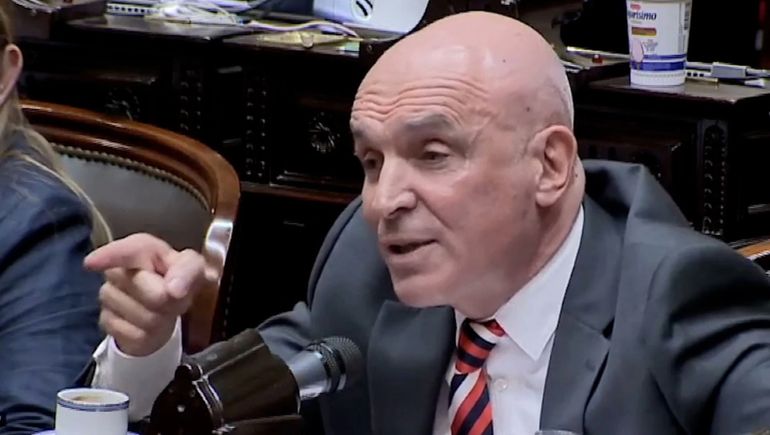 José Luis Espert, señalado por el tono en el que manejó la exposición por la Ley Ómnibus. José Luis Espert, señalado por el tono en el que manejó la exposición por la Ley Ómnibus.