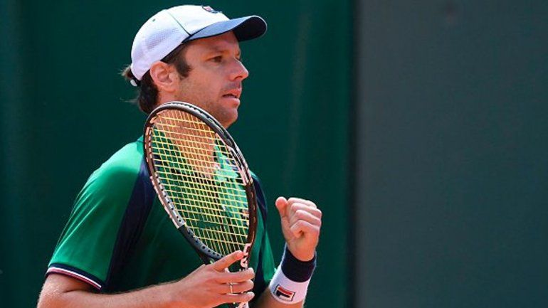 Horacio Zeballos avanzó a octavos de final en Roland Garros