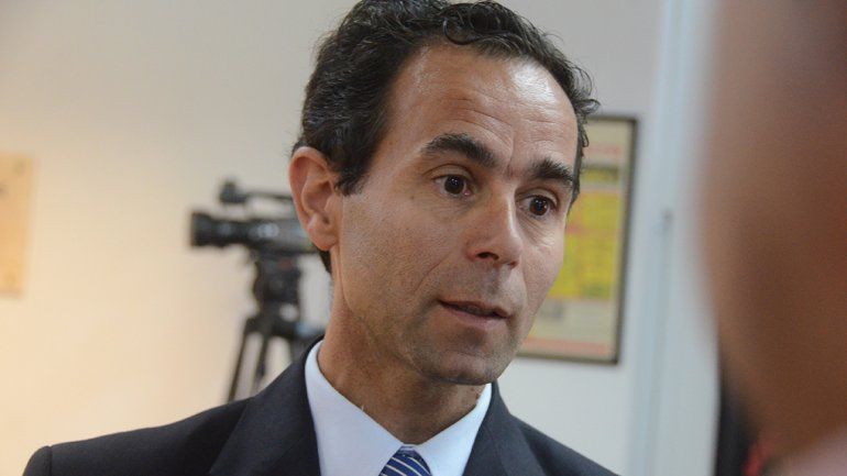 Probation para el ex ministro de Salud acusado por abuso