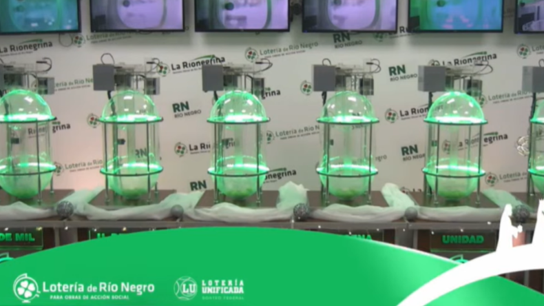 El Sorteo de Reyes de la Lotería Unificada se hizo en Viedma | LM Neuquen El Sorteo de Reyes de la Lotería Unificada se hizo en Viedma