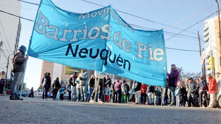 La agrupación ha cortado la ruta varias veces por ayuda económica.