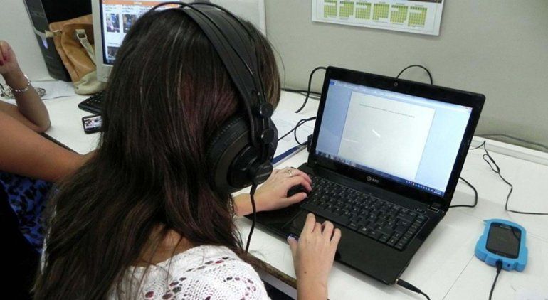 Capacitarán a más de 1300 docentes en formación digital