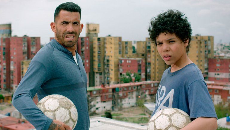 Apache, el documental de Tevez, sale a la cancha