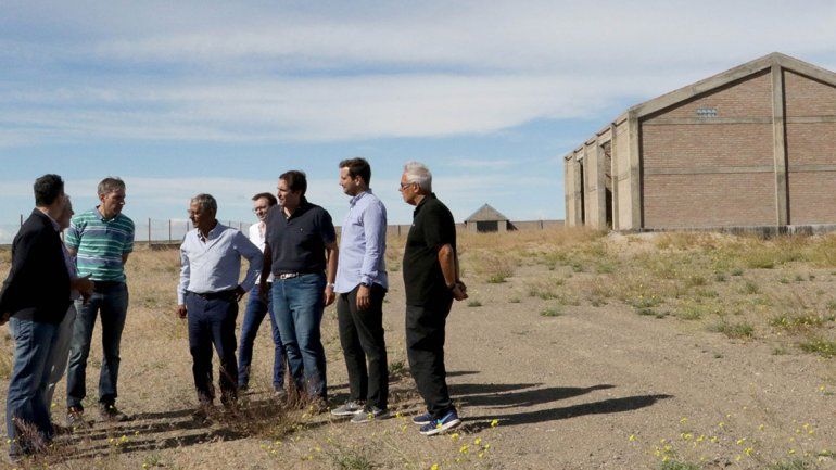 Quiroga promete sumar más parques industriales