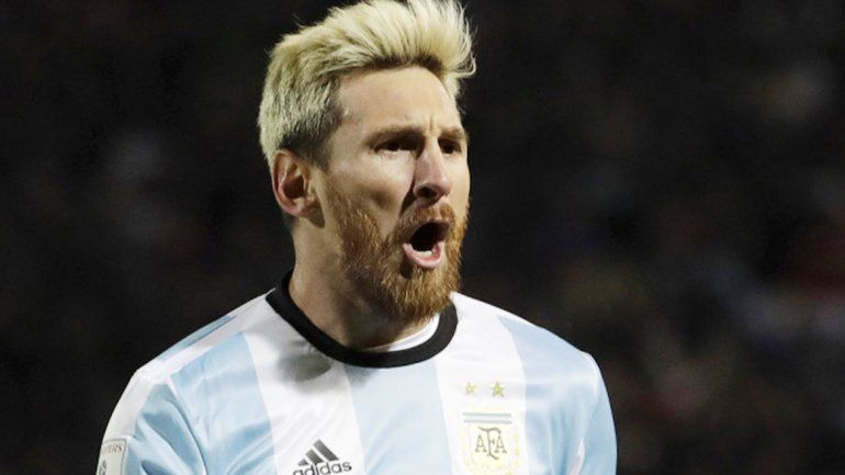 {altText(El hashtag #MessiEnPolemica fue primera tendencia en Twitter en Argentina.,Messi entró en Polémica)}