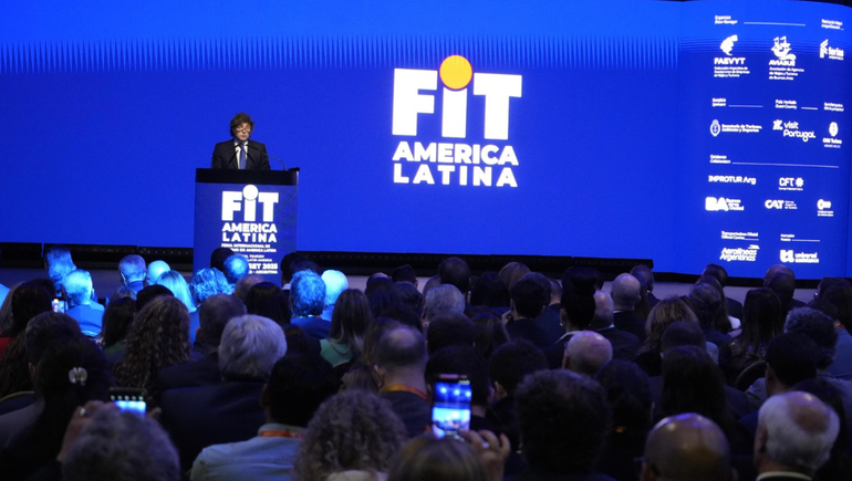 El presidente Javier Milei insistió en sus críticas a la casta