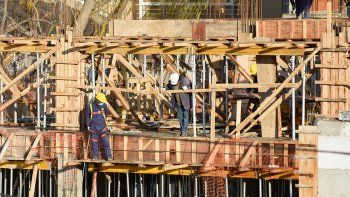 Empleados-construcción.jpg