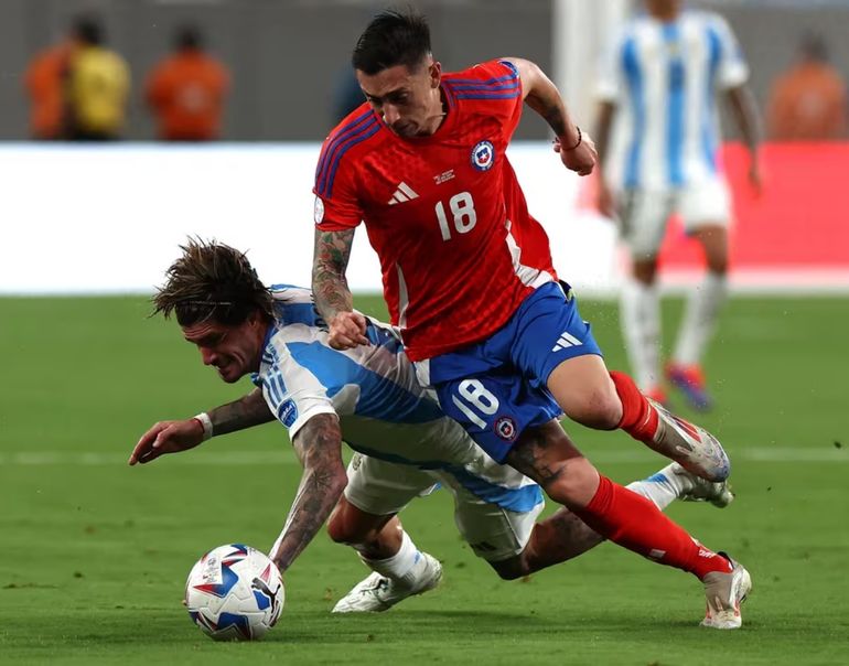 Rodrigo Echeverría en la mira de Racing Rodrigo Echeverría en la mira de Racing