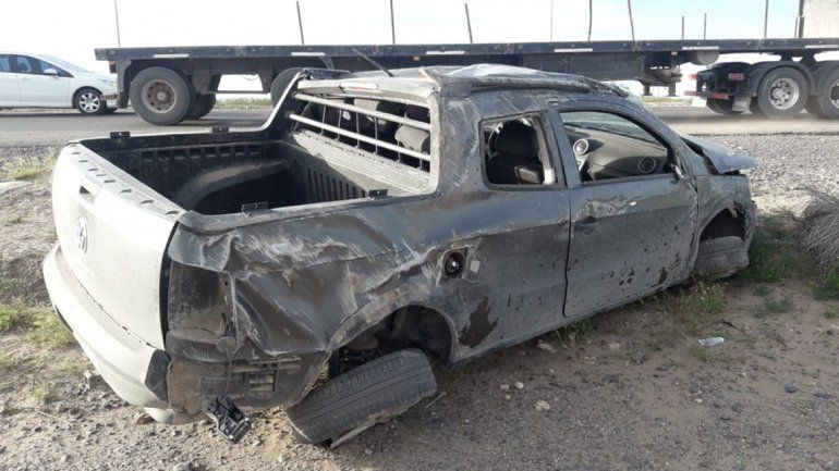 Hombre sufrió heridas leves al protagonizar vuelco