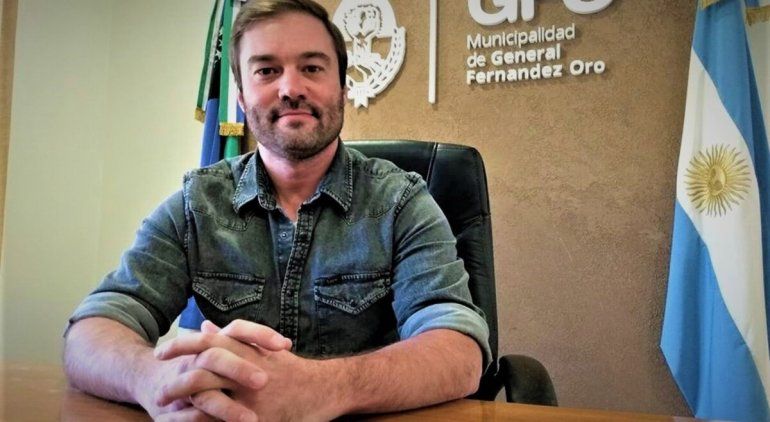 El intendente y seis funcionarios de Fernández Oro donaron sus sueldos