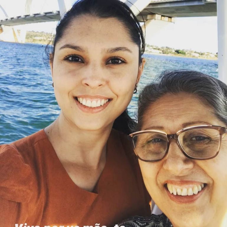 La hija de la turista brasilera muerta pide que le entreguen el cuerpo de su mamá para darle sepultura en Brasil.