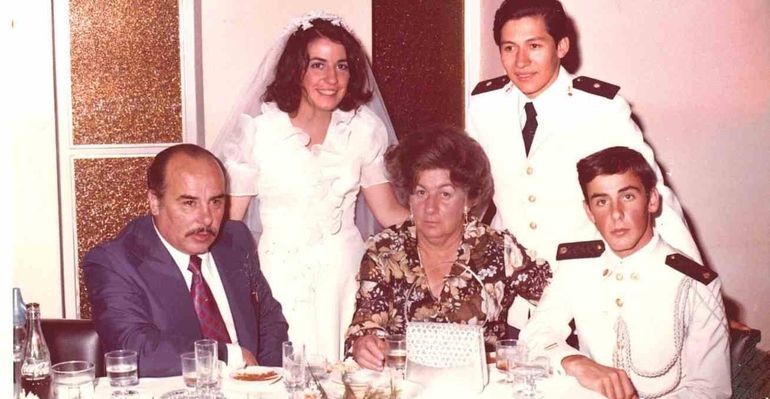 Casamiento de Graciela con Carlos Núñez.