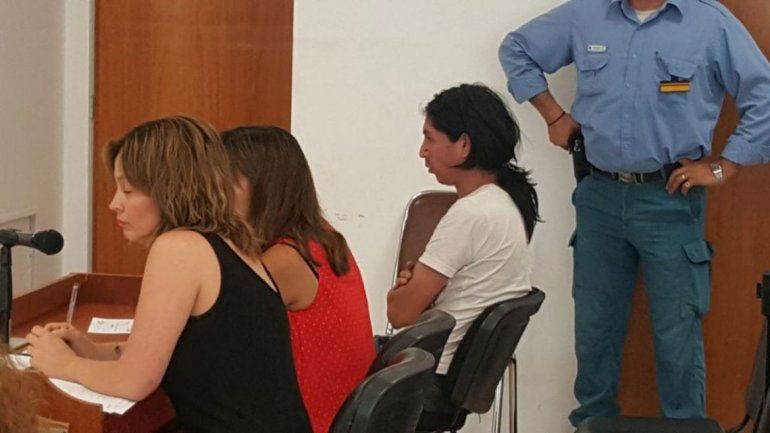 Hernando Quintulef escuchó atentamente la acusación por femicidio.