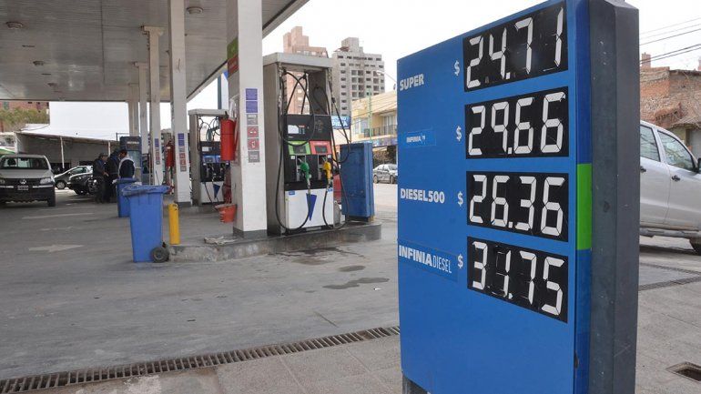 YPF aumentó la nafta por segunda vez en la semana