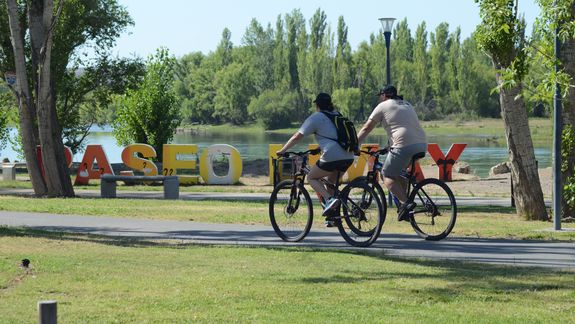 Lunes primaveral con viento molesto en Neuquén: ¿a cuánto llegan las ráfagas?