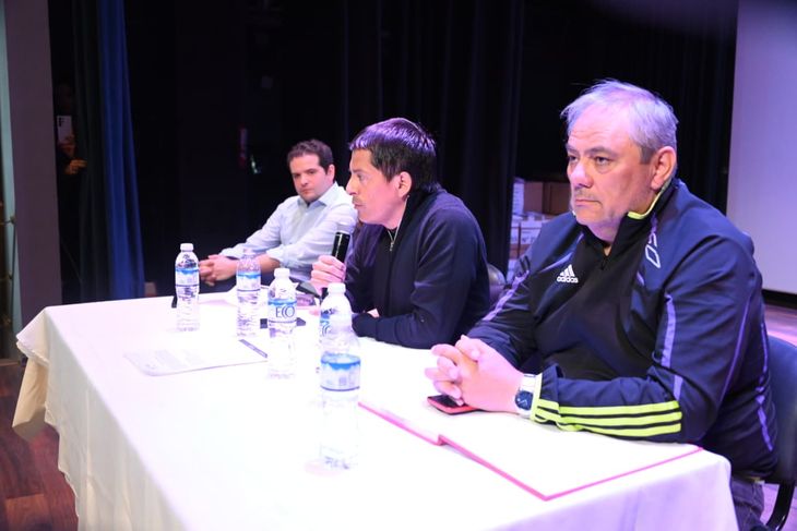 Durante la presentación, los dirigentes denunciaron maniobras fraudulentas. Durante la presentación, los dirigentes denunciaron maniobras fraudulentas.