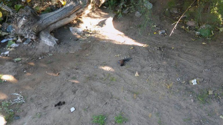 El arma secuestrada fue un revólver calibre 22.