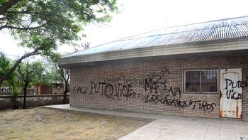 grave amenaza de un alumno del cpem 18: voy a ir y voy a cagar a tiros la escuela grave amenaza de un alumno del cpem 18: voy a ir y voy a cagar a tiros la escuela