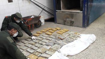 quemaron 50 kilogramos de marihuana en el cementerio central quemaron 50 kilogramos de marihuana en el cementerio central