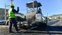 comenzo la pavimentacion de otras 54 cuadras en chos malal