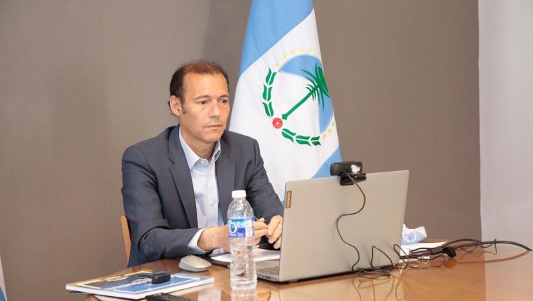 Gutiérrez renegocia la deuda con fuerte presión del déficit