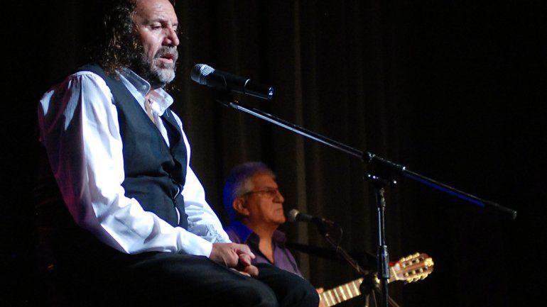 Cacho Garay: Ver humor es como un cable a tierra