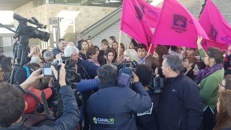 Trabajadores de la Legislatura y del Deliberante reclamaron justicia por el brutal crimen de Cielo