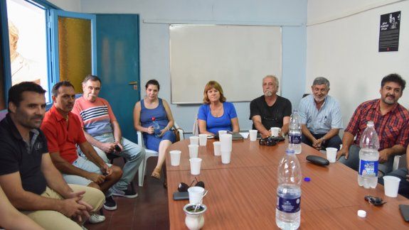 El PJ se juntó el martes para defender a Oscar Parrilli y hablar de política.