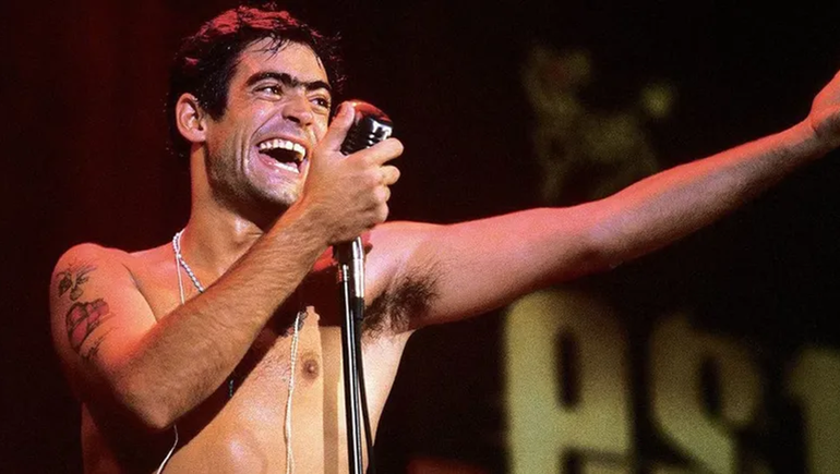 A 23 años de la muerte de Rodrigo: cuáles son sus canciones más escuchadas