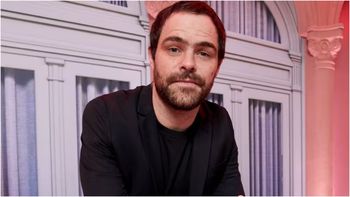 Peter Lanzani fue detenido en un rodaje en Tierra del Fuego Peter Lanzani fue detenido en un rodaje en Tierra del Fuego