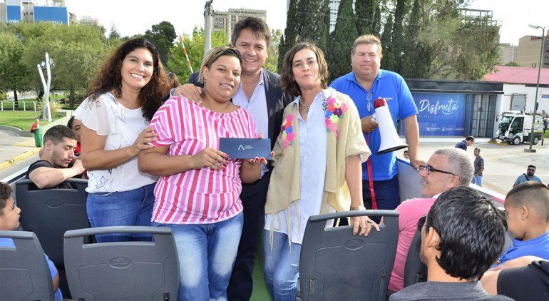 En dos meses, el bus turístico tuvo 1000 pasajeros