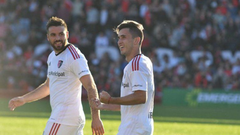 El neuquino Torres ya lo festeja.