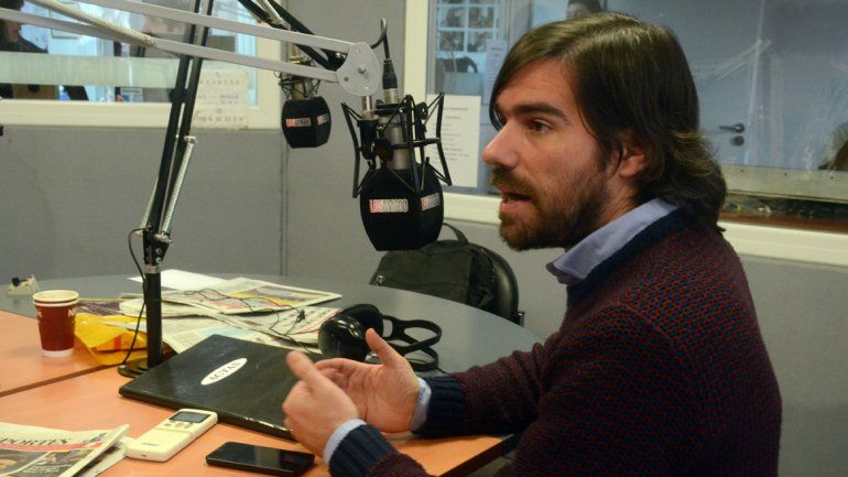 Del Caño llega a Neuquén para acompañar a docentes