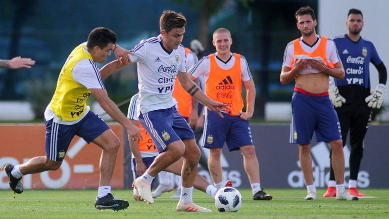 Scaloni pone un equipo con mucho Huevo en Córdoba