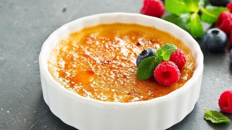 Creme brulee, una deliciosa receta para hacer en casa. | LM Neuquen Creme brulee, una deliciosa receta para hacer en casa.