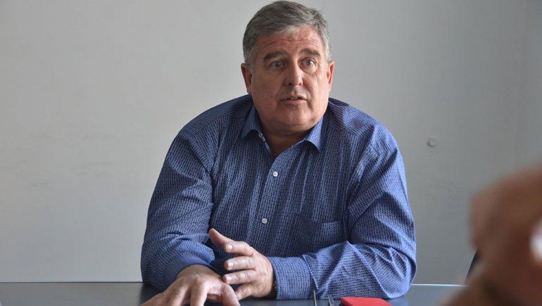 Nicola le apuntó al déficit y a la masa salarial municipal