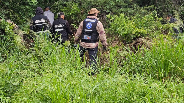Se realizaron rastrillajes por una zona en la que se cree podría estar el cuerpo de María Cash.