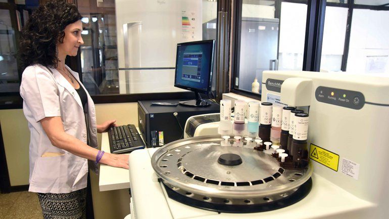 Nuevo equipamiento en el Castro Rendón permite diagnosticar los tumores con más precisión y rapidez