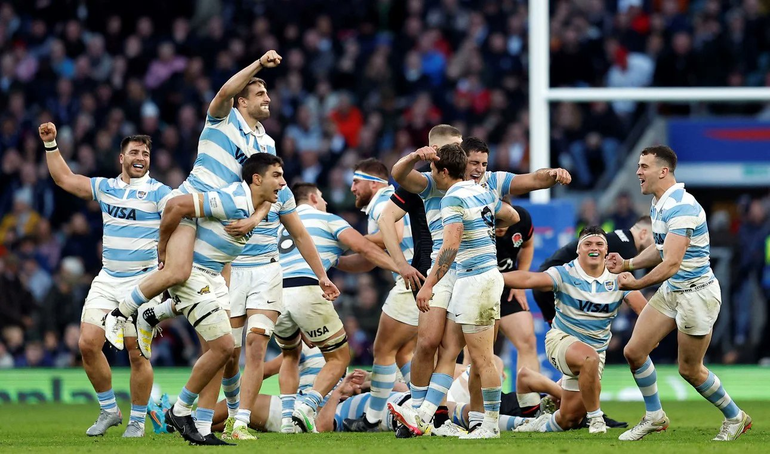 Triunfo histórico de los Pumas contra Inglaterra: el espectacular try de Boffelli