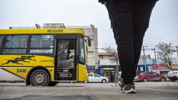 los colectivos llevan solo a un 10% del pasaje habitual los colectivos llevan solo a un 10% del pasaje habitual
