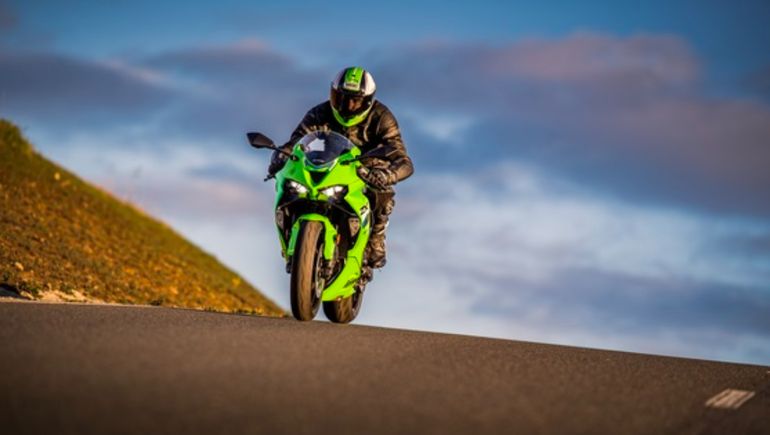 Kawasaki Ninja ZX-6R. Kawasaki Ninja ZX-6R.