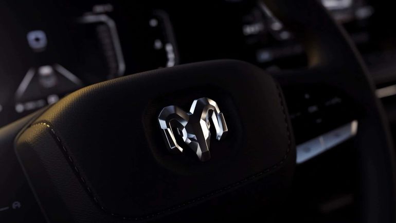 RAM Dakota. RAM Dakota.