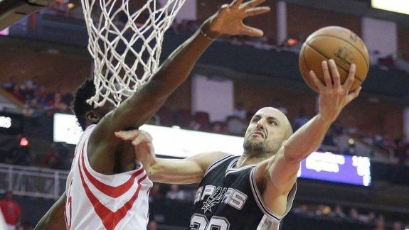 san antonio le gano a houston de visitante y esta 2-1 arriba