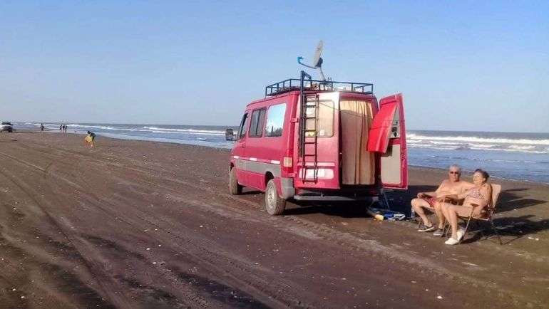 Recuperan el tiempo perdido como pareja y son felices en motorhome.