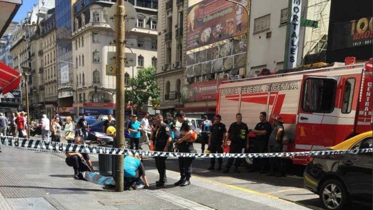 Murió una turista francesa luego de caer de un octavo piso de un hotel